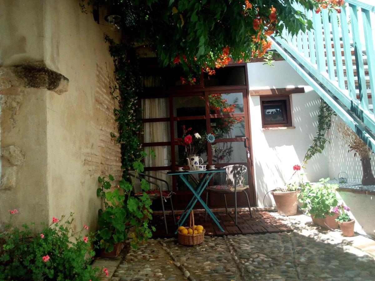 Patio Del Limonero Apartment Cordoba Luaran gambar
